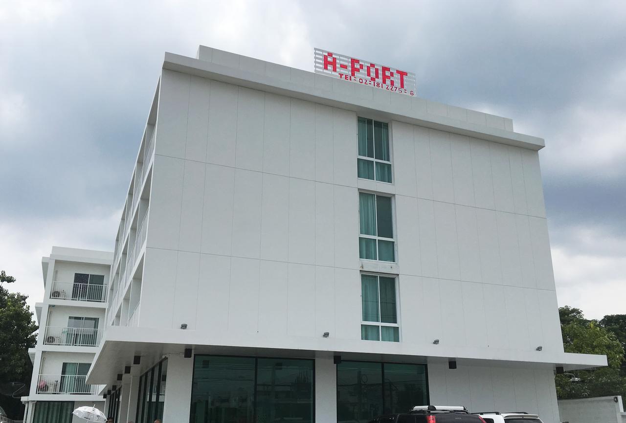 A-Port Hotel Банкок Екстериор снимка